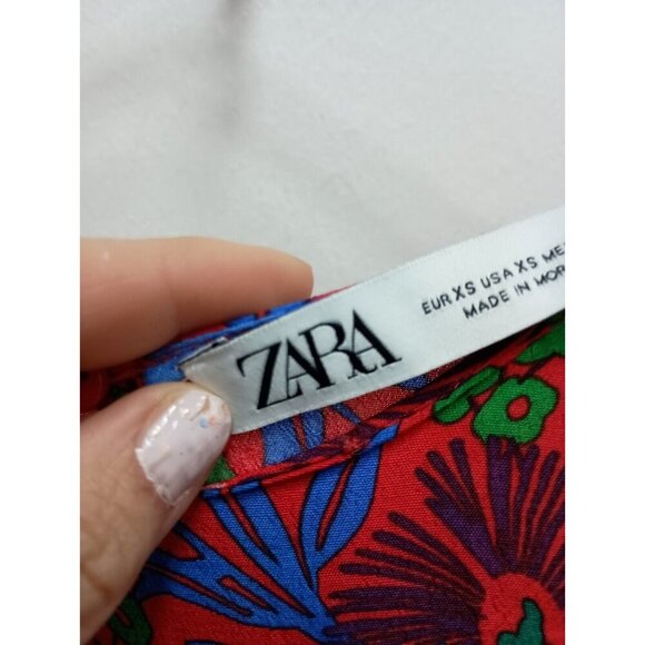 Zara Womens Blouse XS Red Blue Floral Drape Long Sleeve Crew Neck Pullover Top - Picture 4 of 10